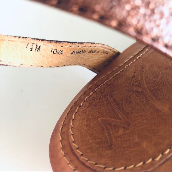 Naya 'Nova' Women's 7.5 Strappy Comfort Leather Sandal Tan High Quality - Picture 5 of 9